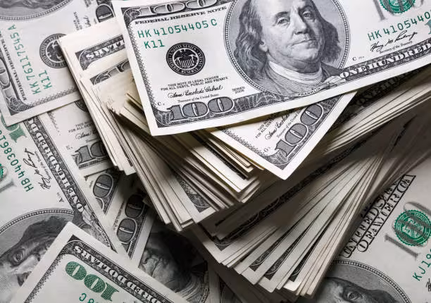 DXY Menguat, Ancaman Kenaikan Bunga Membayangi!